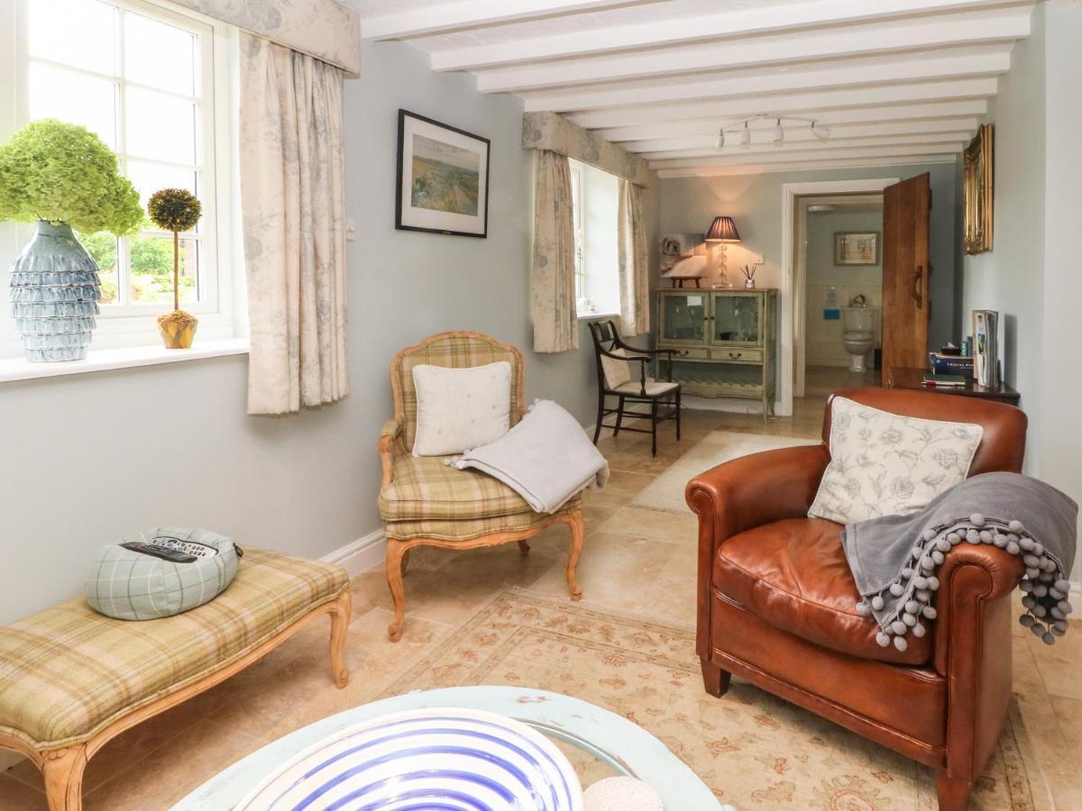 The Blue House Malpas (Cheshire) Exterior photo
